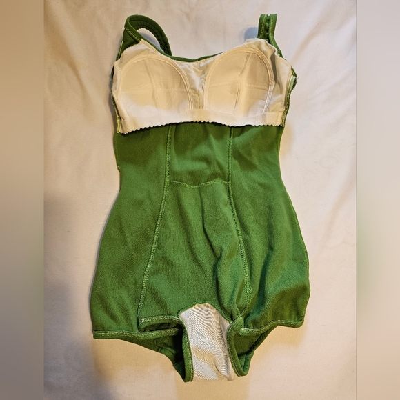 Green Vintage One Piece Bathing Suit - Picture 5 of 6